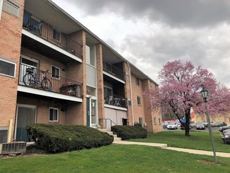 126 E Maple Ave, Morrisville, PA 19067