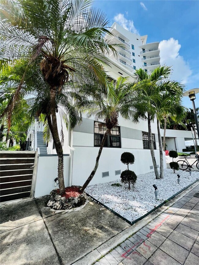 1470 Lincoln Terrace, Miami Beach, FL 33139