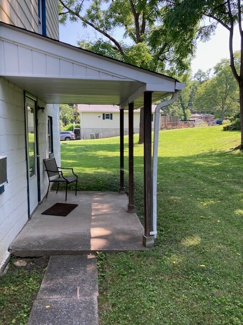 528 Grove St unit 1, Morgantown, WV 26505 - photo 3