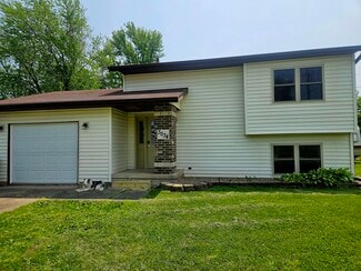 3034 Avenue E, Fort Madison, IA 52627