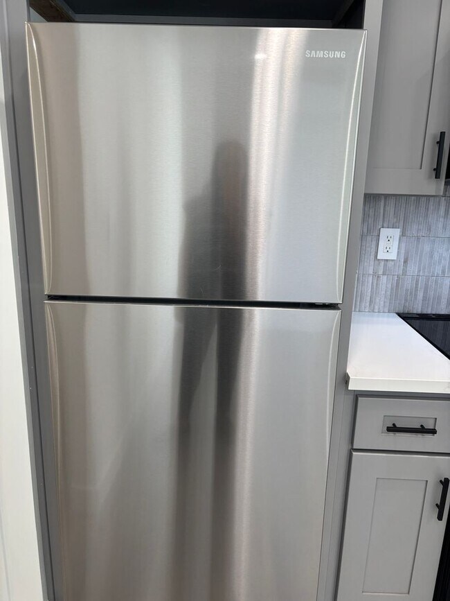 1219-1223 S Lake St unit 1223, Burbank, CA 91502 - photo 5