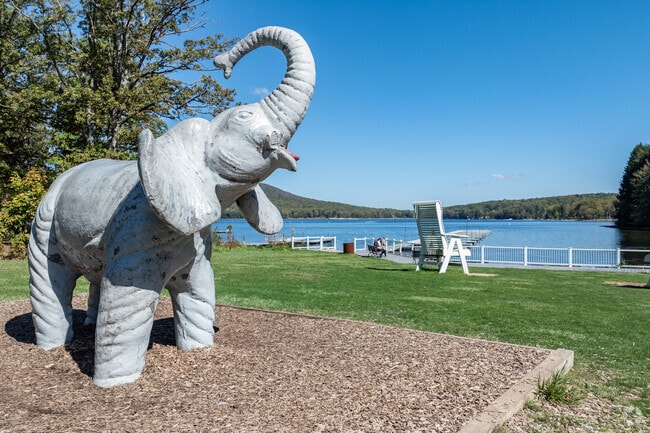 Their are fun statues at Deep Creek Lake State Park near Oakland.