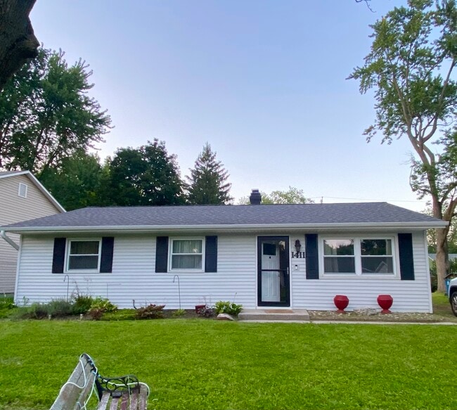 1411 Melbourne Dr, New Haven, IN 46774 - photo 2