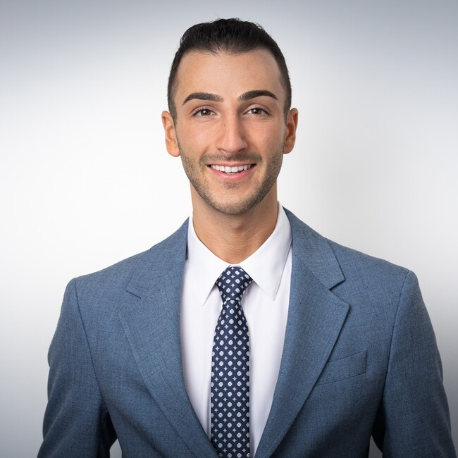 Agent Photo