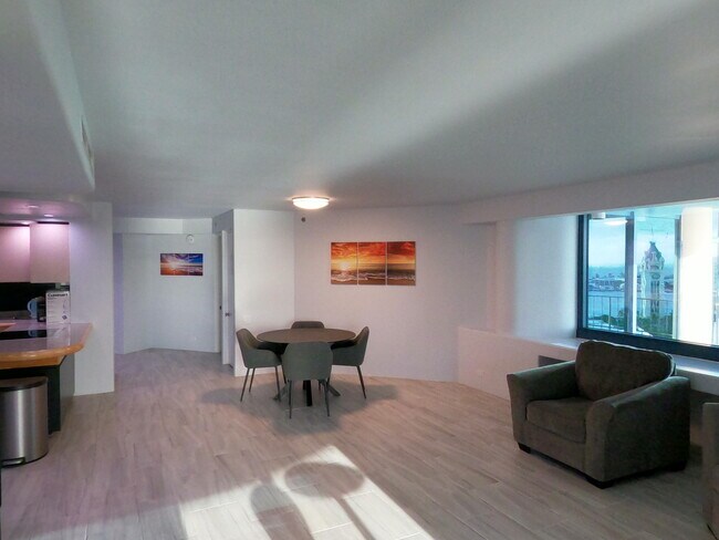 66 Queen St unit 1901, Honolulu, HI 96813 - photo 4