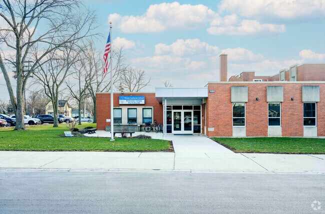 Illinois Lutheran Elementary School has great academic and athletic opportunities for students.