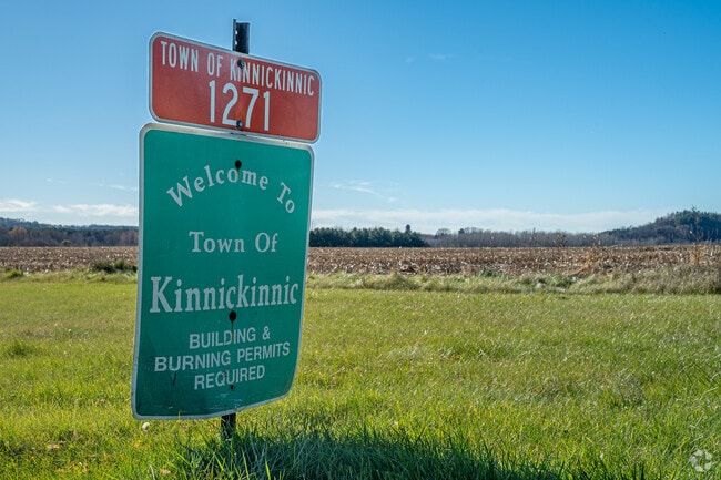 Kinnickinnic is a township located near River Falls, Wisconsin.