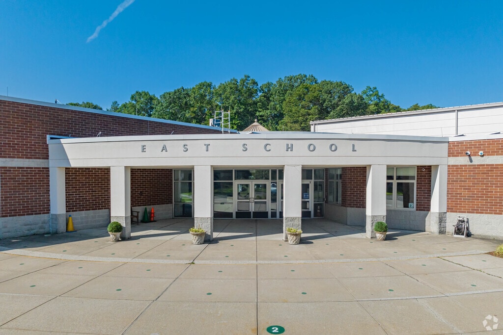 This is the main entrance to East School in New Canaan.