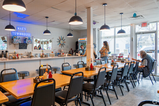 The Townhouse Café has won awards for having the best breakfast in town.