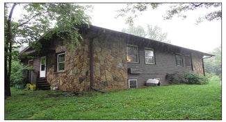 4223 N Kinser Pike, Bloomington, IN 47404