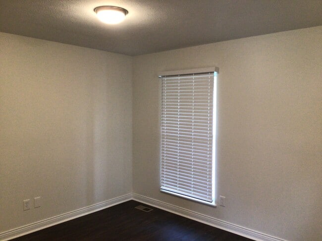 1557 Pheasant Run Dr, Newark, OH 43055 - photo 5