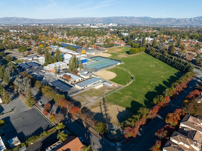Learning flourishes at Del Mar High School.