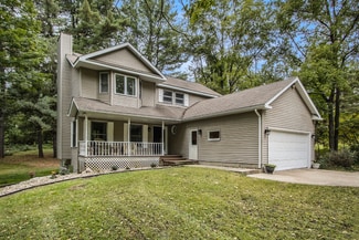8401 N 39th St, Augusta, MI 49012