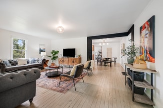 20 Winding Rd, Asheville, NC 28803