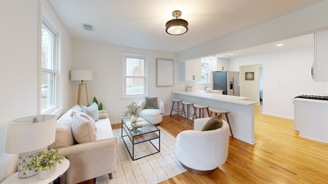 10238 Capitol View Ave, Silver Spring, MD 20910 - photo 2