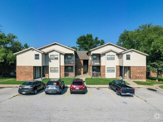 8 N Keene St, Columbia, MO 65201