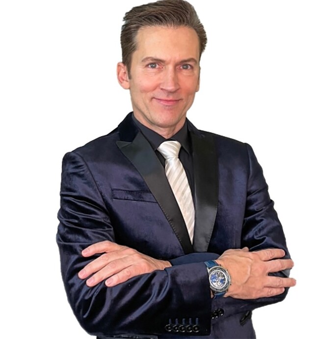 Agent Photo