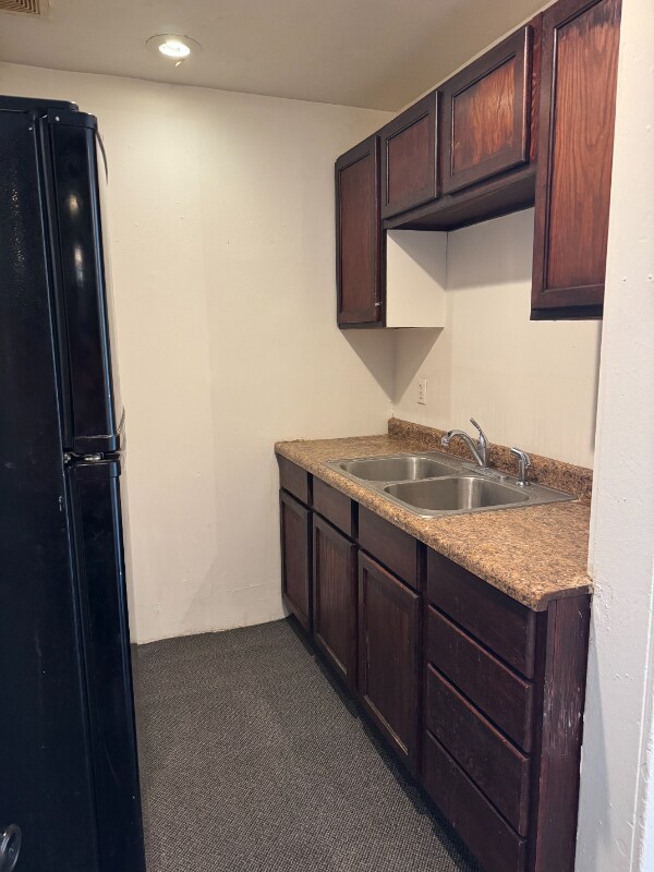 920 Broadway St unit 5, Emmetsburg, IA 50536 - photo 4