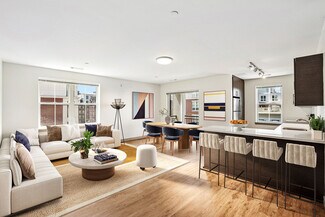 131 Rantoul St, Beverly, MA 01915