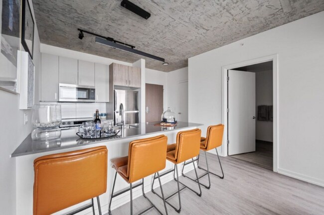 800 N Cleveland Ave unit 1311, Chicago, IL 60610 - photo 7