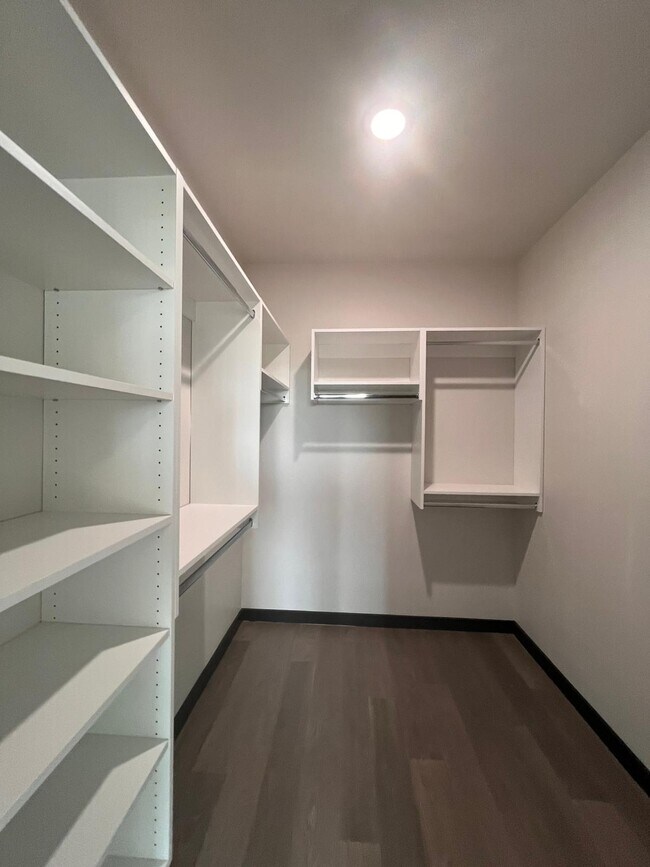 133 Mallory Ave unit 306, Jersey City, NJ 07304 - photo 6