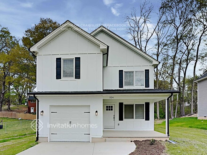 524 W Main St, Lincolnton, NC 28092 - photo 1