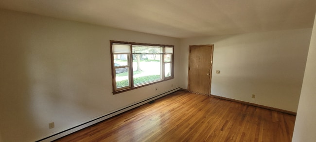 922 High St unit 1, Madison, WI 53715 - photo 3