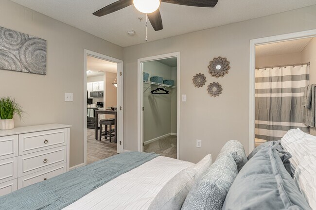 Litchfield Oaks Apartments, Pawleys Island, SC 29585 - photo 6