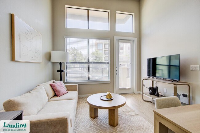 5810 Worth Pkwy unit 1126.1405696, San Antonio, TX 78257 - photo 2