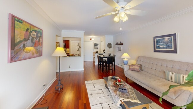 2234 S Goebbert Rd unit 118, Arlington Heights, IL 60005 - photo 2