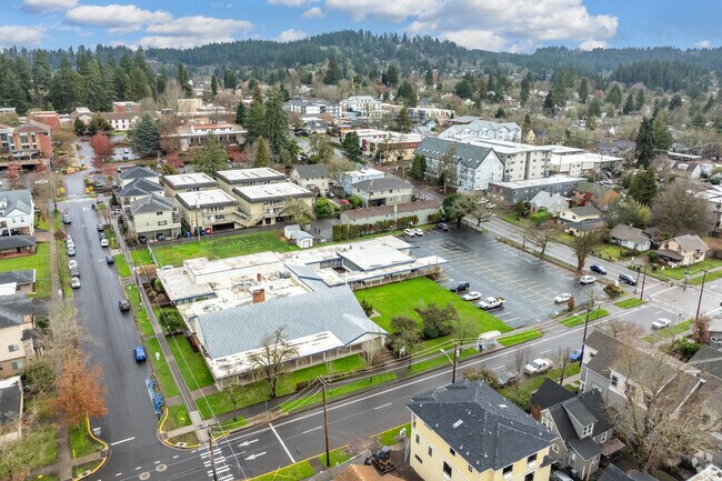 Life Lutheran School serves grades PK-7 in the West University neighborhood.