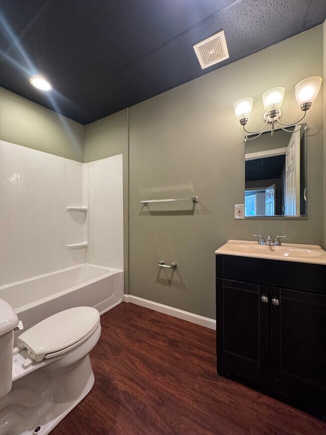 350 Jefferson St unit 1, Rochester, PA 15074 - photo 4