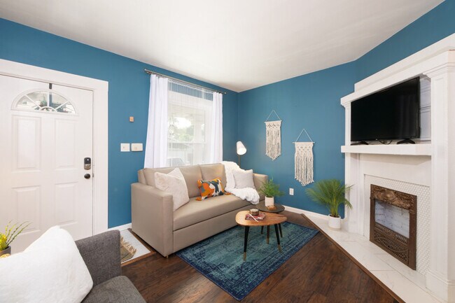 2156 W 34th Place unit ID1061031P, Cleveland, OH 44113 - photo 3