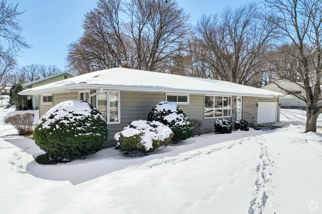 There are opportunities for Ranch-style homes within the Inver Grove Heights housing market.