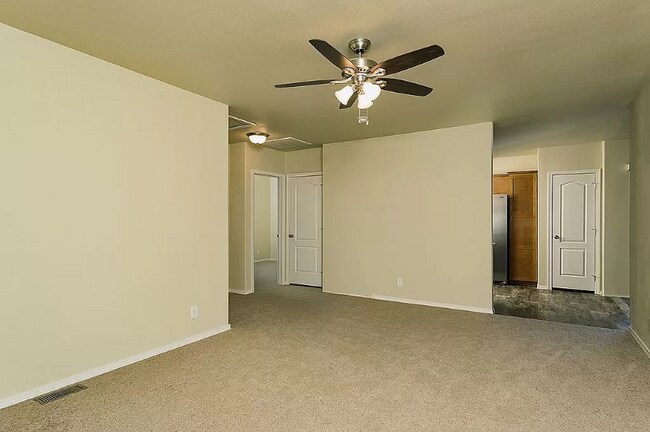 589 Co-172 unit A, Durango, CO 81303 - photo 5