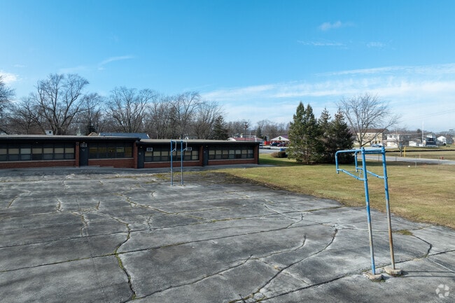 There is a basketball court at Monee Education Center.