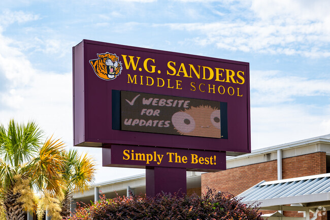 Welcome to W. G. Sanders Middle School in Columbia.