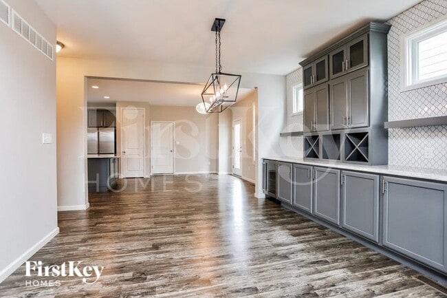 1016 Kilderkin Way, Saint Charles, MO 63301 - photo 6