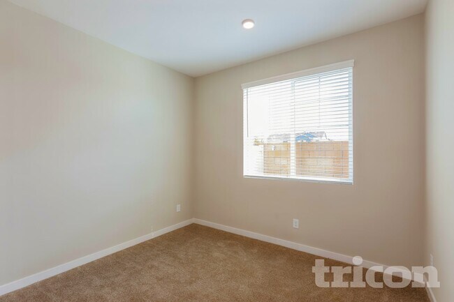 28203 Callie Way, Menifee, CA 92584 - photo 5