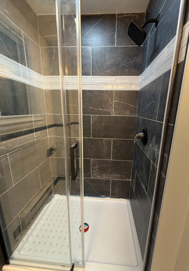 33 Lake St unit 1, Stamford, NY 12167 - photo 7