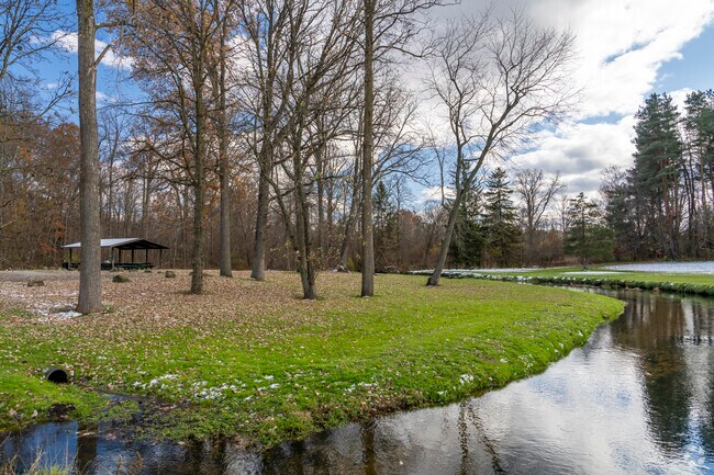 Narrin Village Park offers creekside views and summer fishing.