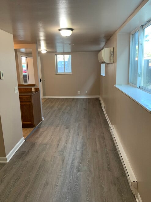 711 S Main St unit 3, Pratt, KS 67124 - photo 1