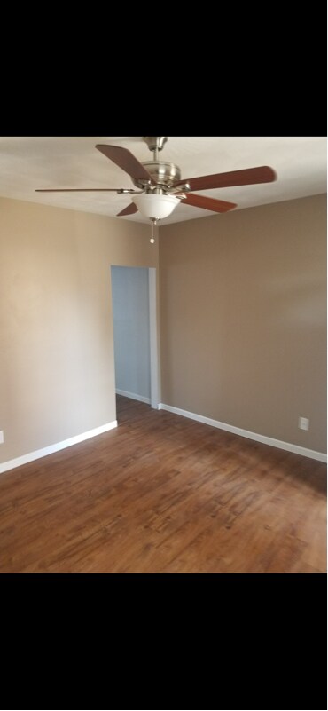 605 George St, Throop, PA 18512 - photo 2