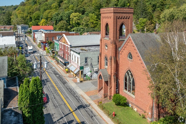 Rosendale is the epitome of small-town America paired with the Hudson Valley’s artistic flair.