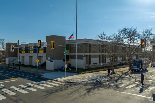Andrew Hamilton School is a public school serving students grades K-8.
