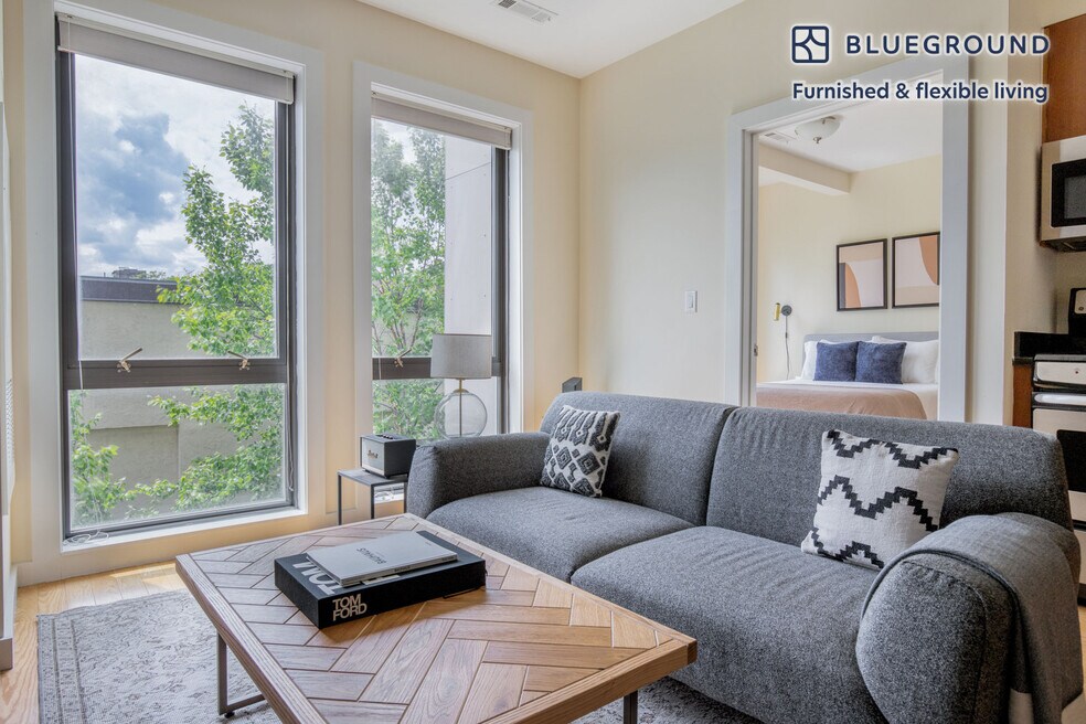 9 Miner St unit FL3-ID872, Boston, MA 02215 - photo 1