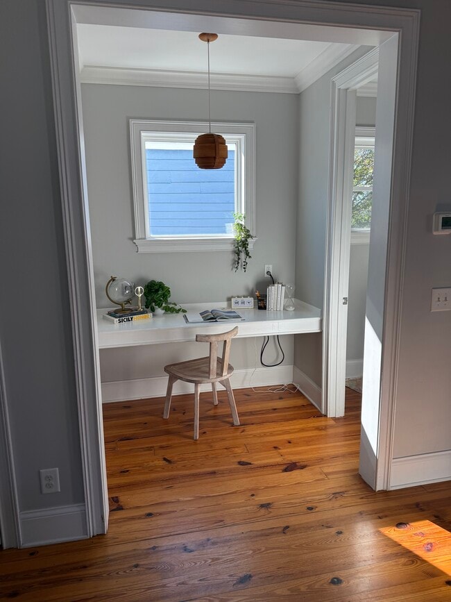 194 Fishburne St, Charleston, SC 29403 - photo 5