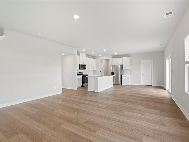 583 Ward Wilson Trail, Duncan, SC 29334 - photo 5