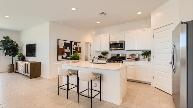 3568 N 98th Ln, Phoenix, AZ 85037 - photo 2