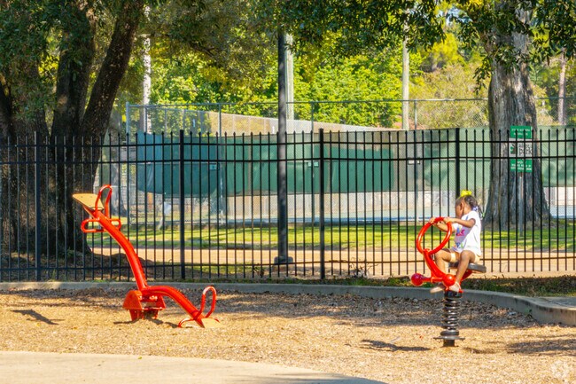 Sonia Quarters is only a short drive away from Bringhurst City Park.